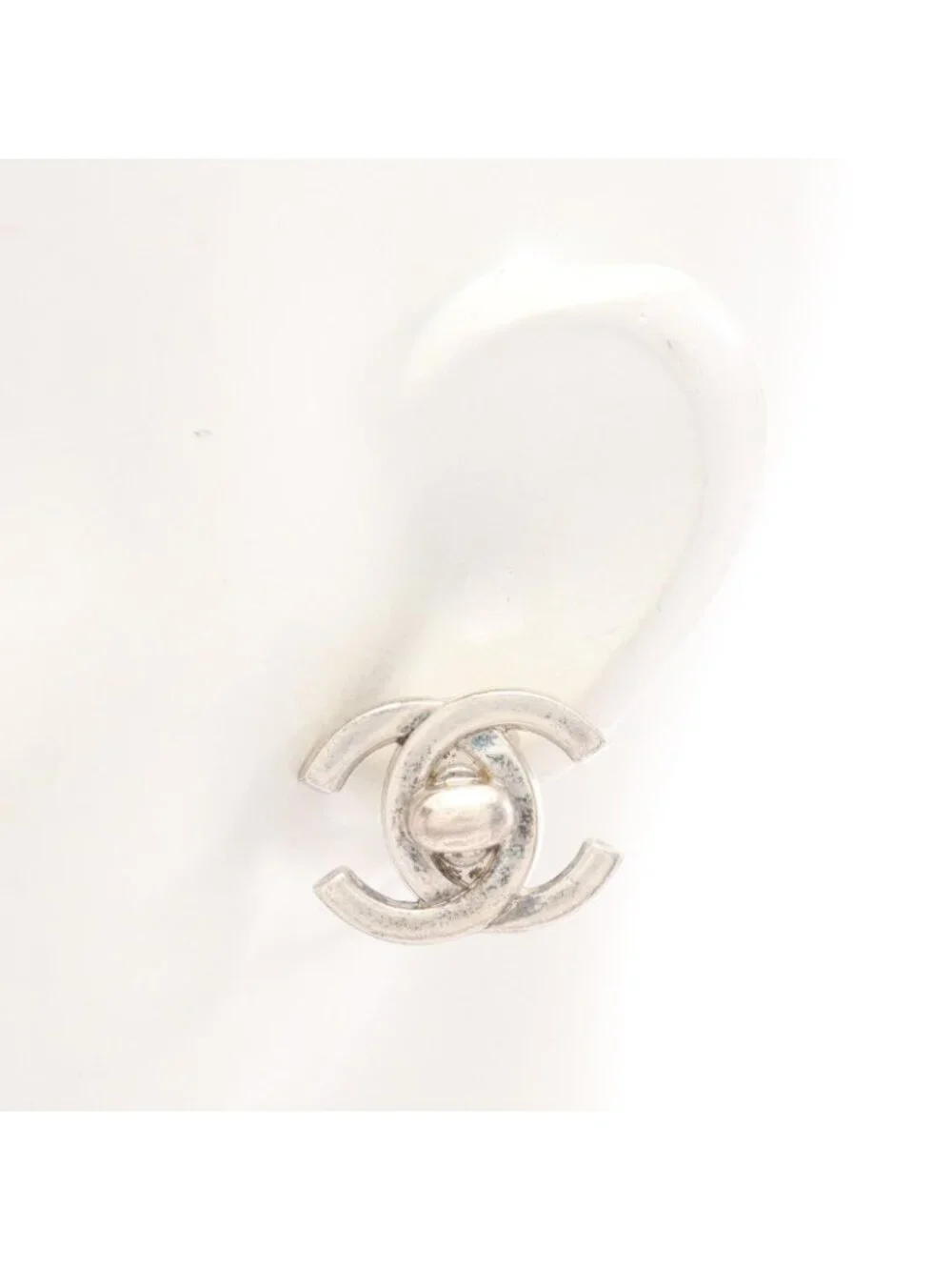 Chanel Earrings CC Logo Turnlock Motif